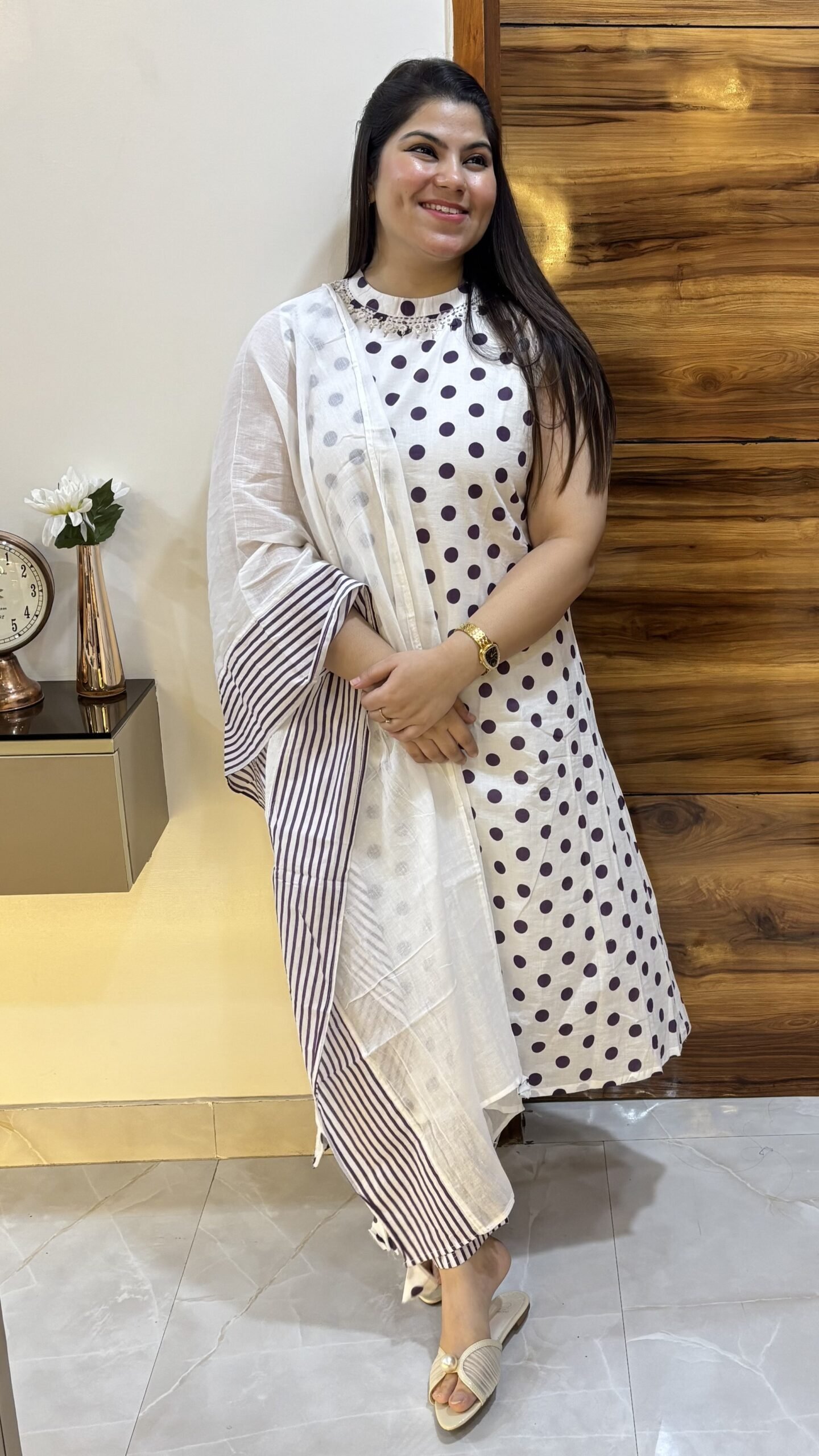 Polka front